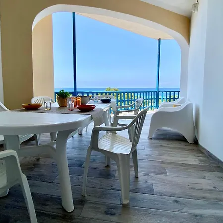 La Terrazza Sa Rocca Tunda