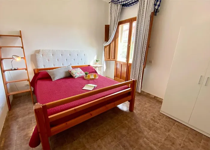 Дом отдыха La Terrazza Sa Rocca Tunda